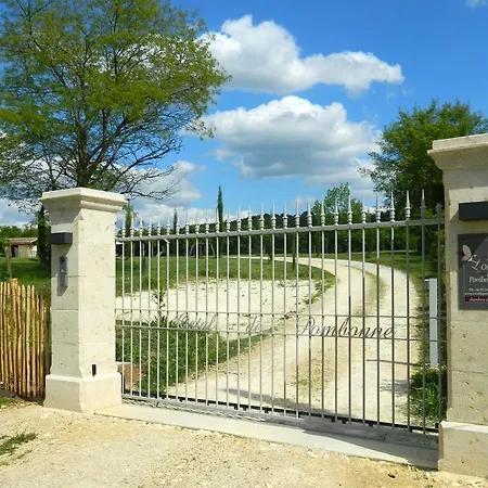 Domaine De L'ostal Ferienhaus